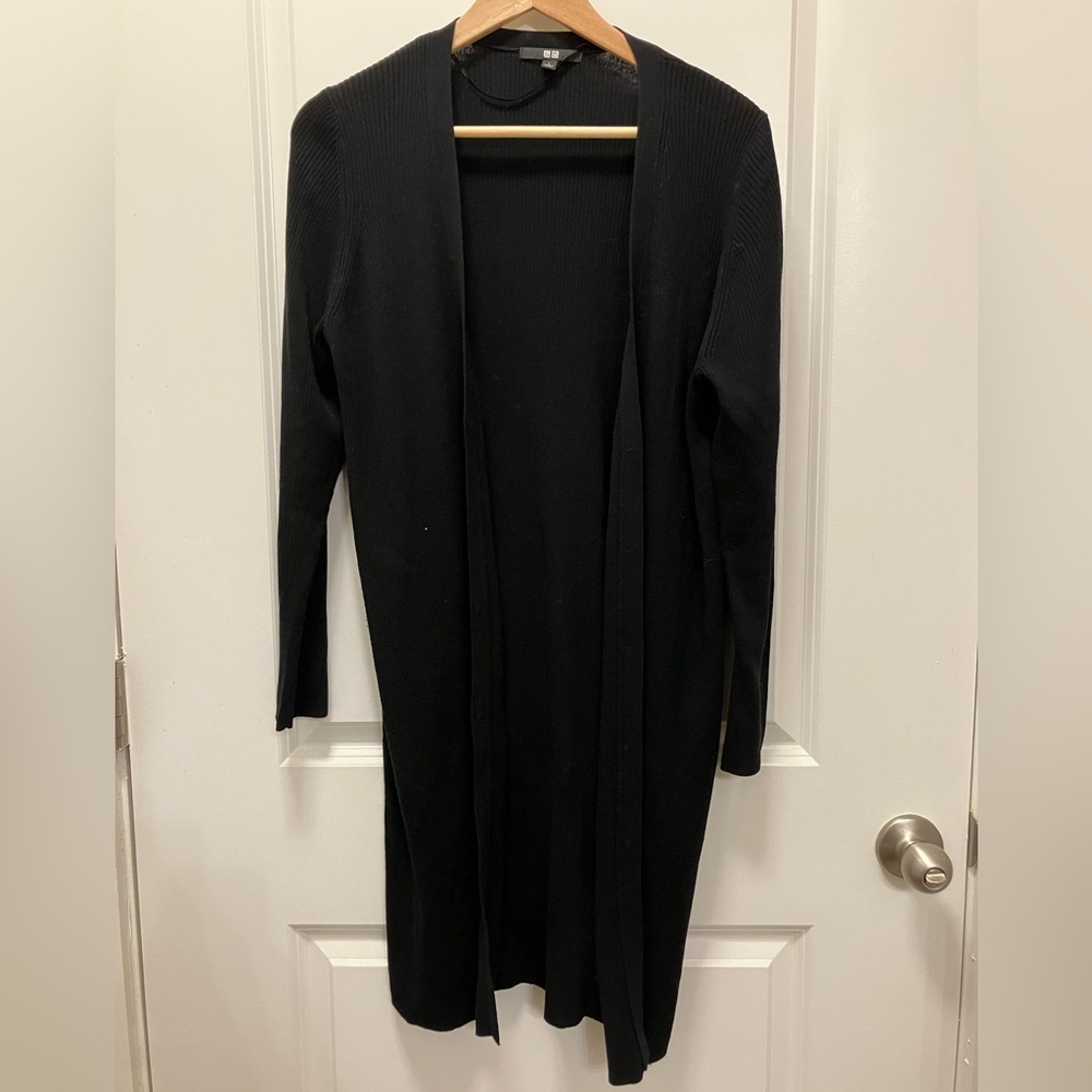 Uniqlo Women's Long Black Cardigan Sweater Size L